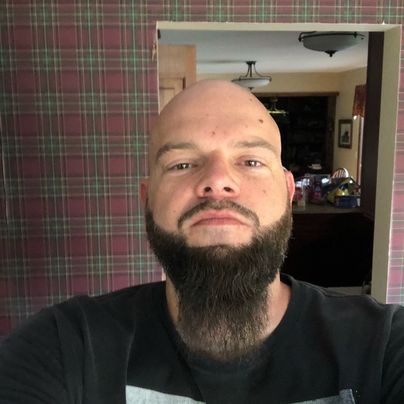 Meet your Posher, Chad - Picture 1 of 1